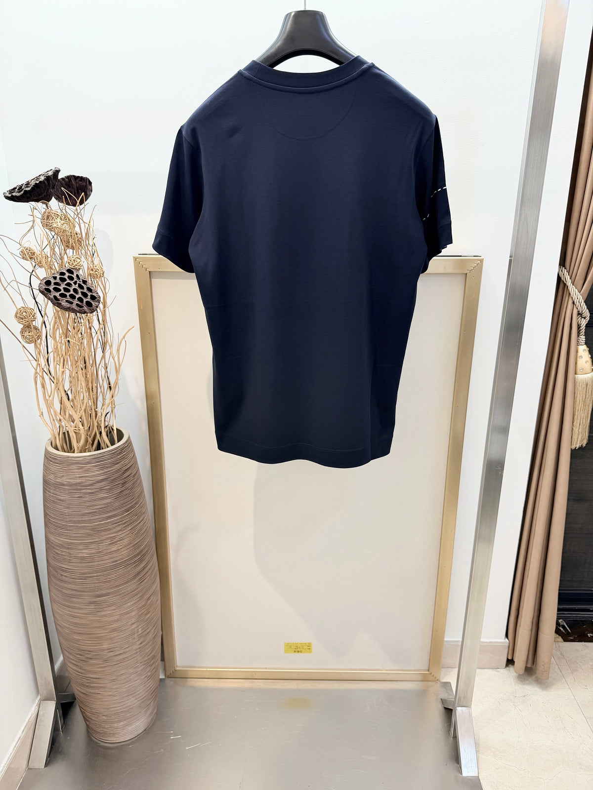 Black and White T-shirt - FashionHype.xyz
