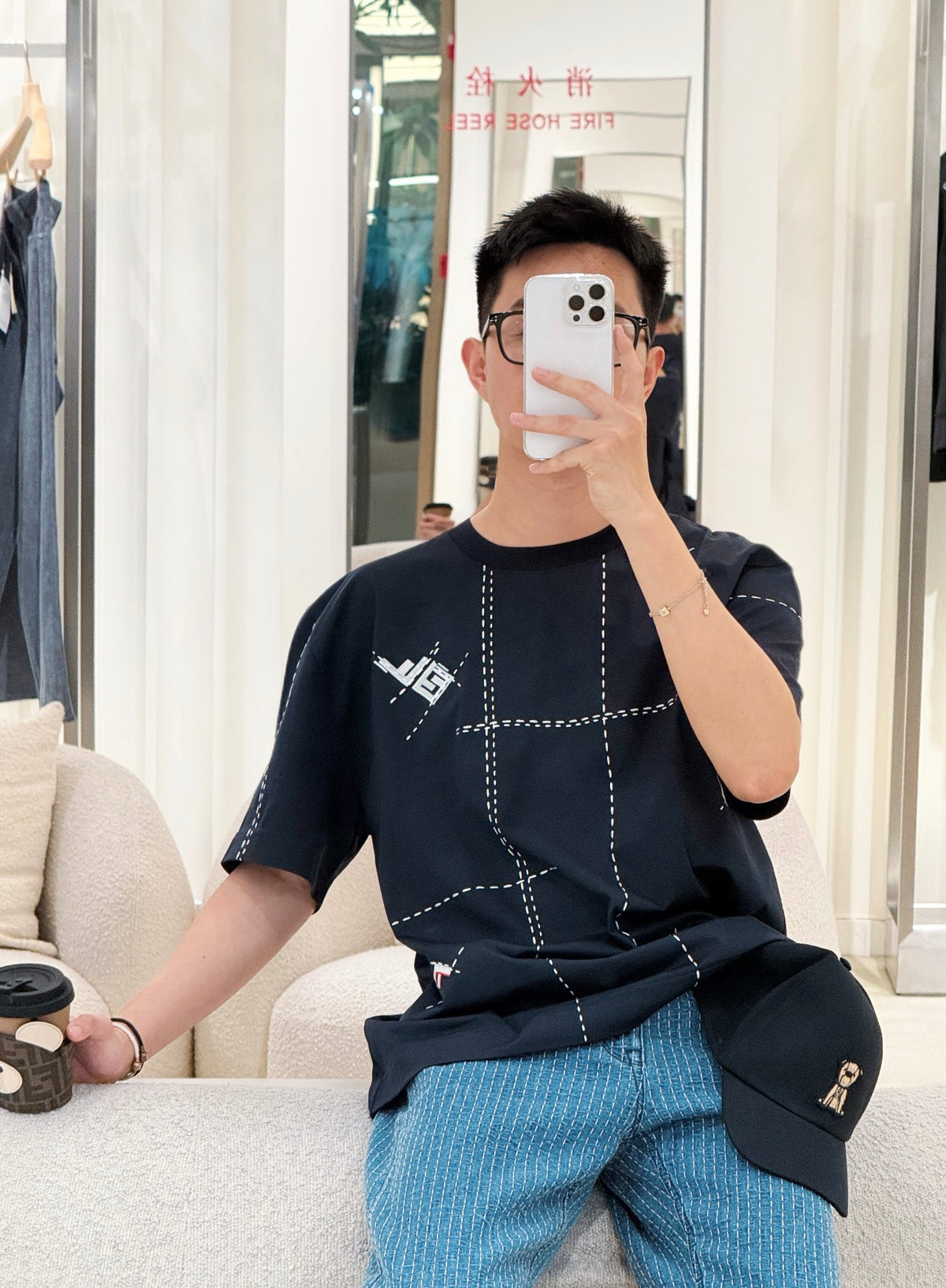 Black and White T-shirt - FashionHype.xyz