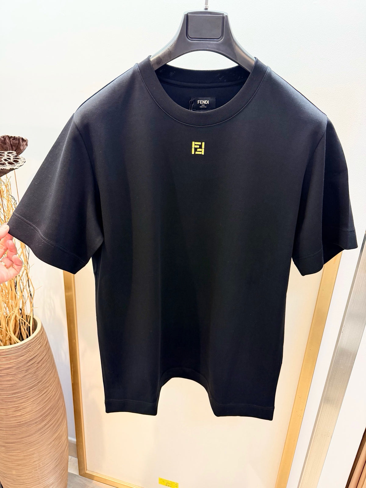 Black and White T-shirt - FashionHype.xyz