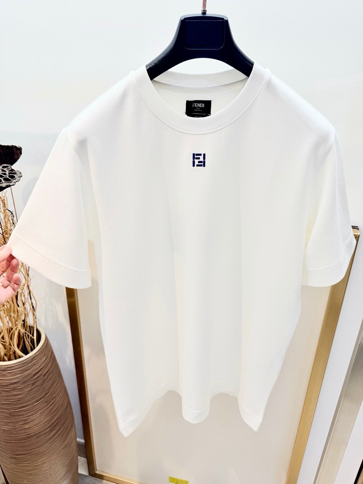 Black and White T-shirt - FashionHype.xyz