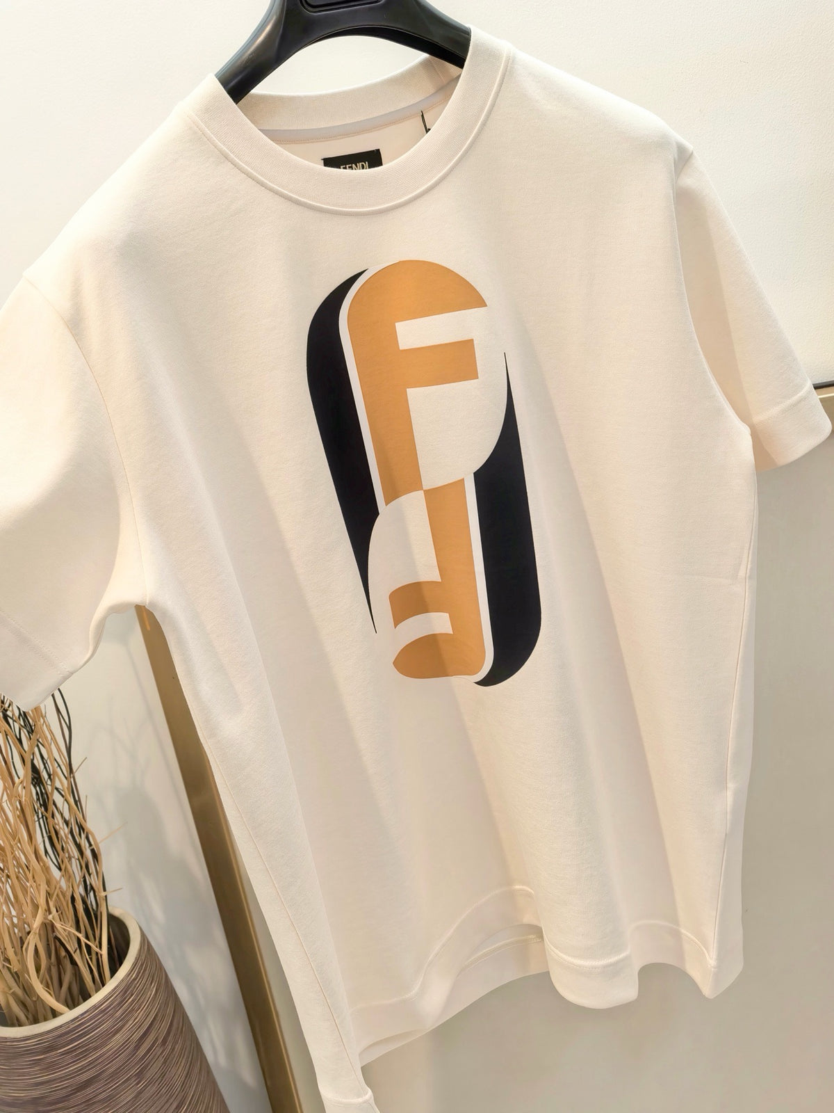 Cream T-shirt - FashionHype.xyz