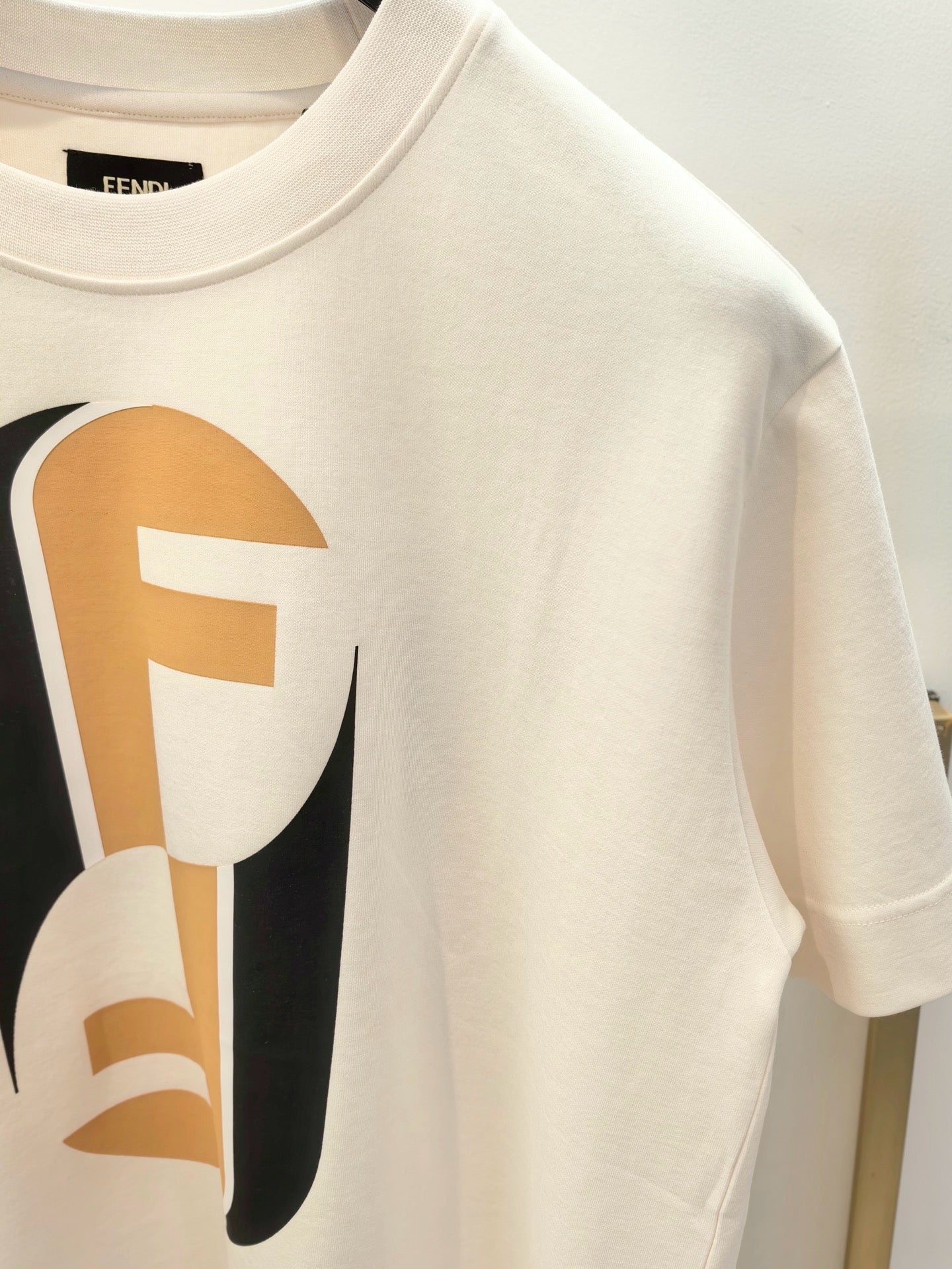 Cream T-shirt - FashionHype.xyz