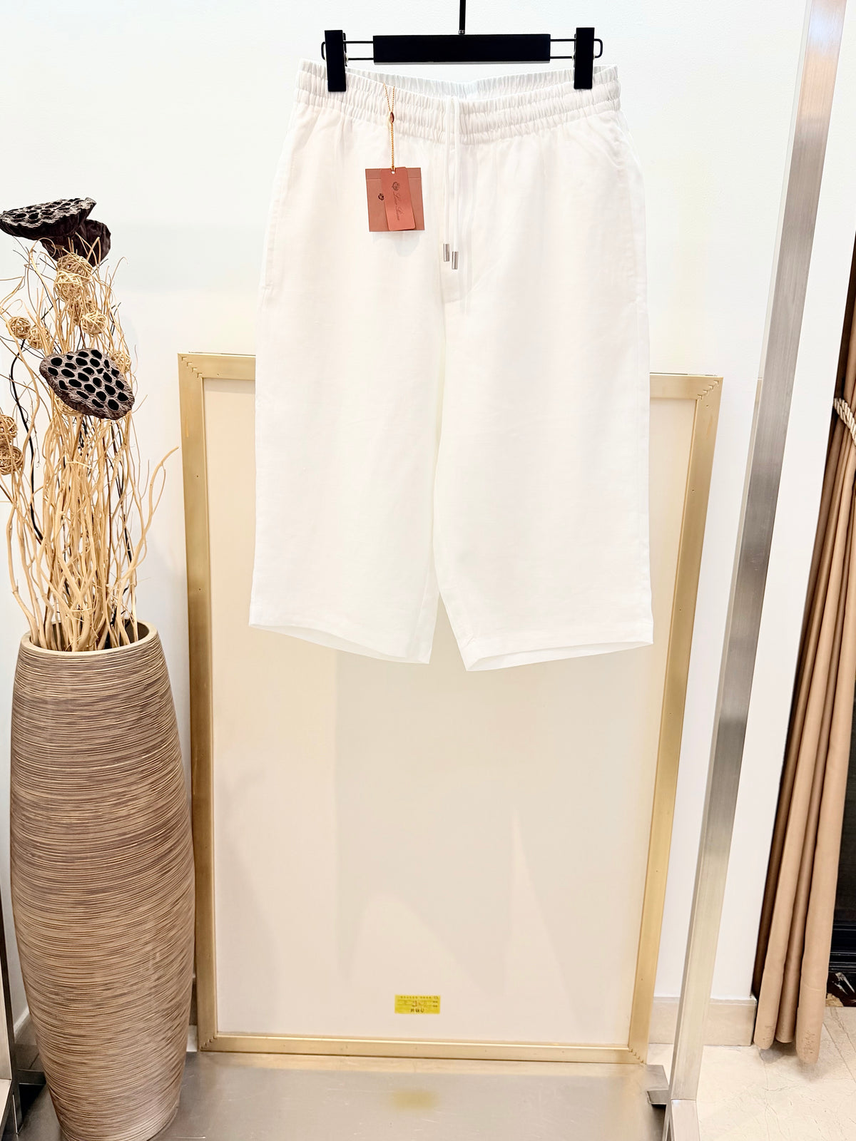 White Short