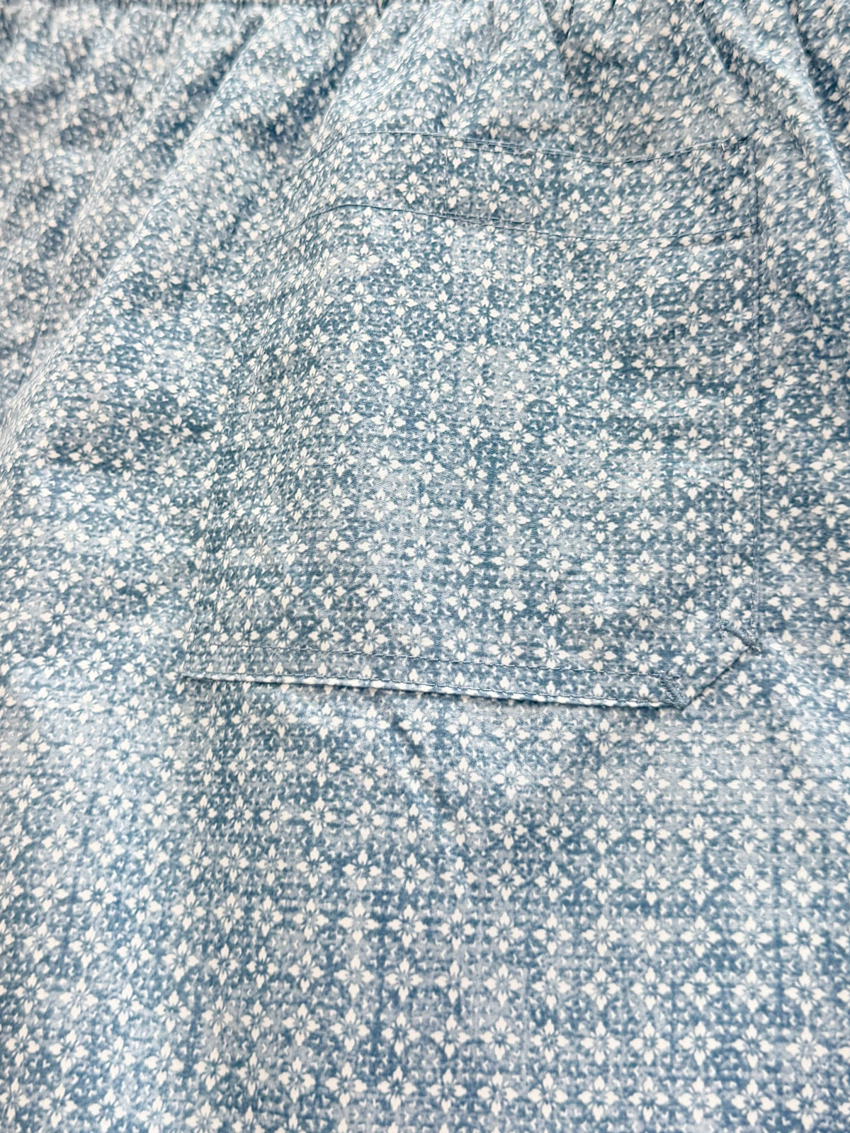 Multi-color Short