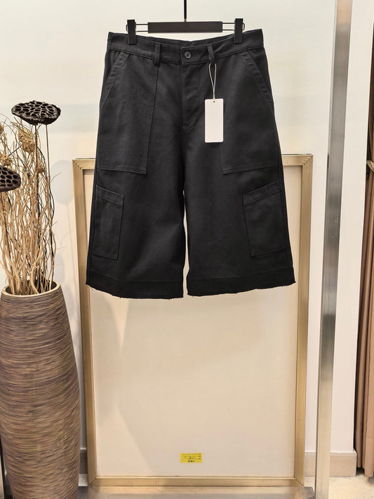 Black Short