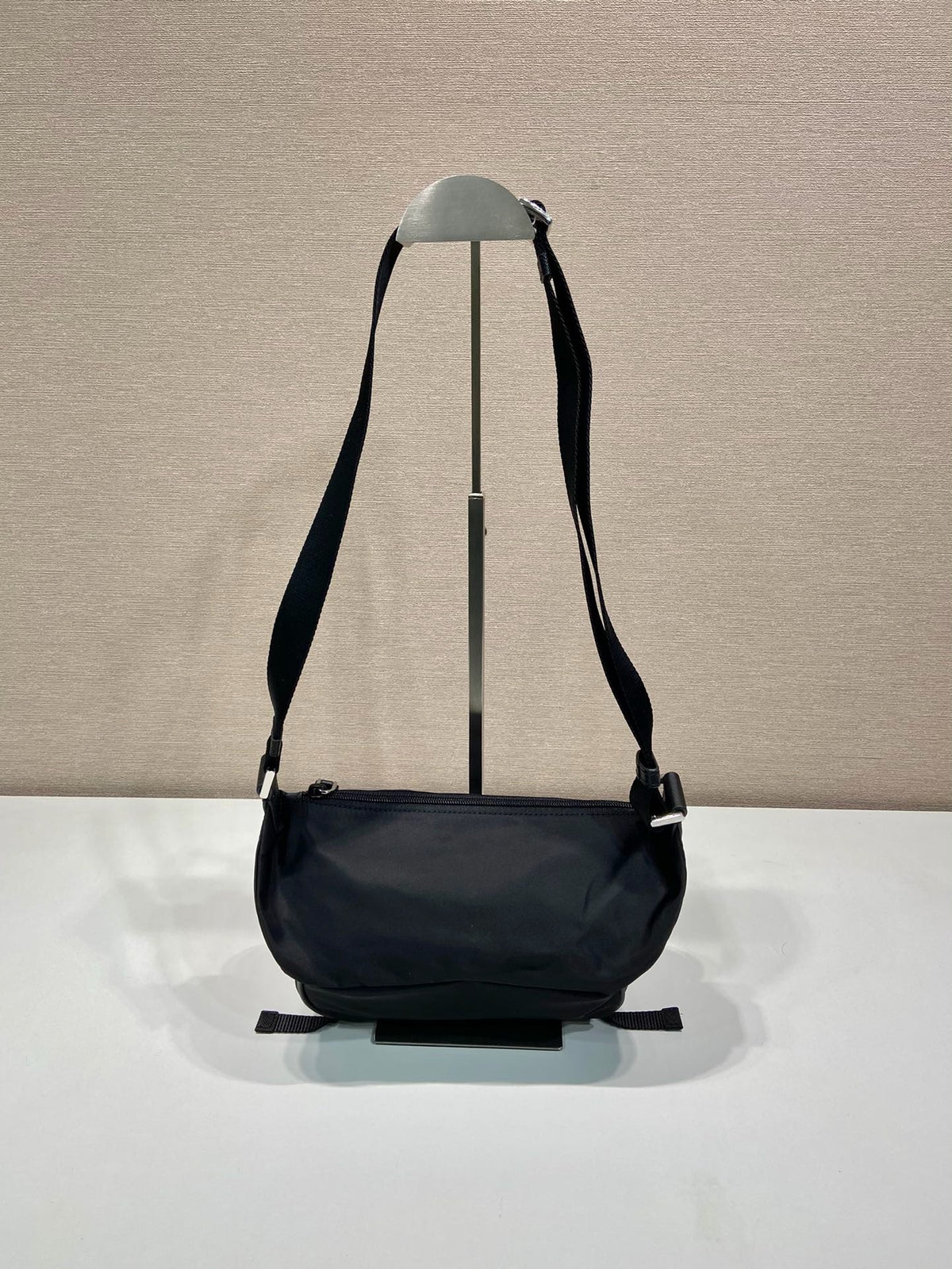 Black Bag - FashionHype.xyz