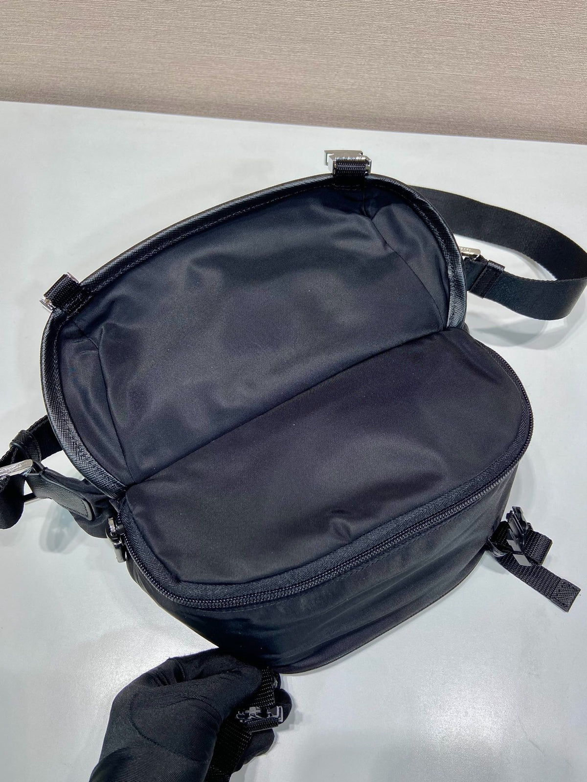 Black Bag - FashionHype.xyz