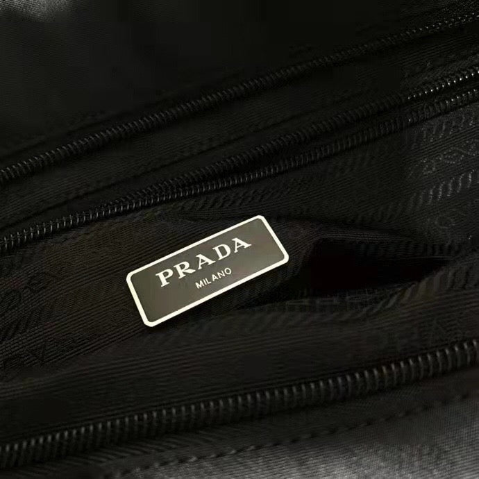 Black Bag - FashionHype.xyz