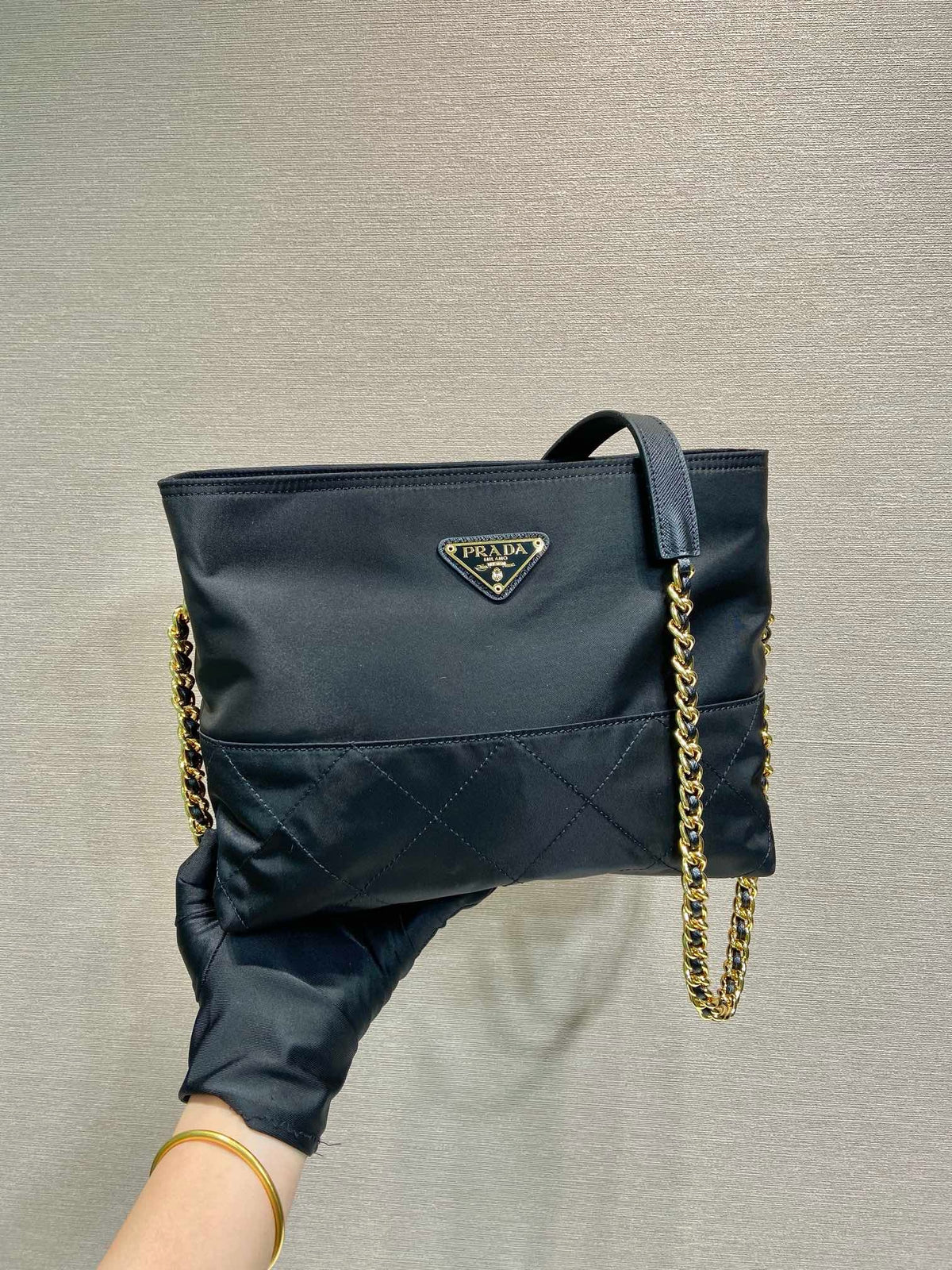 Black Bag - FashionHype.xyz