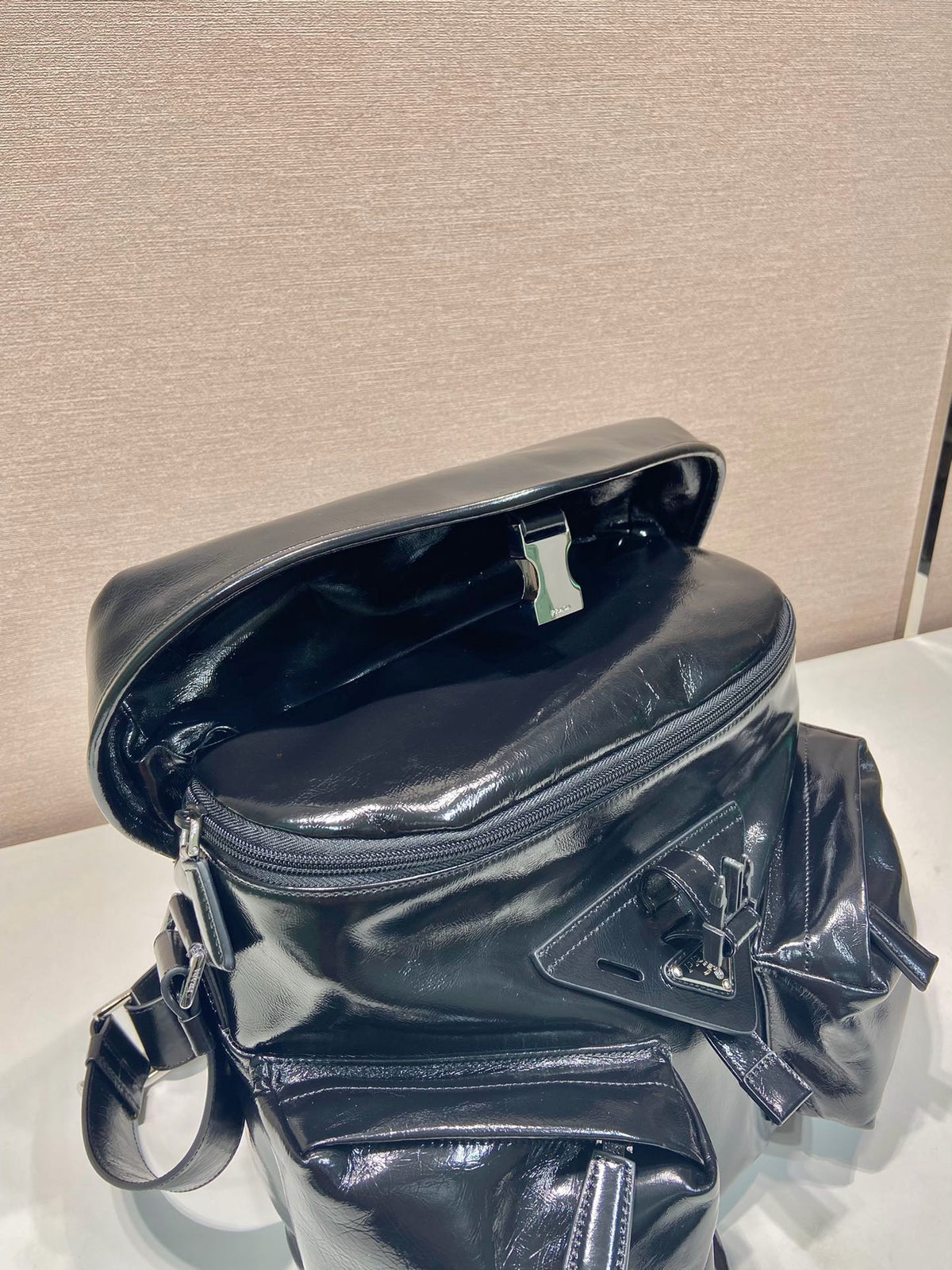 Black Bag - FashionHype.xyz