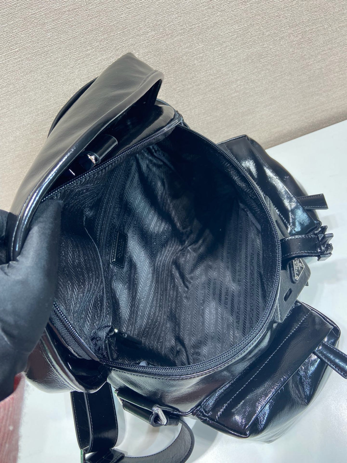 Black Bag - FashionHype.xyz
