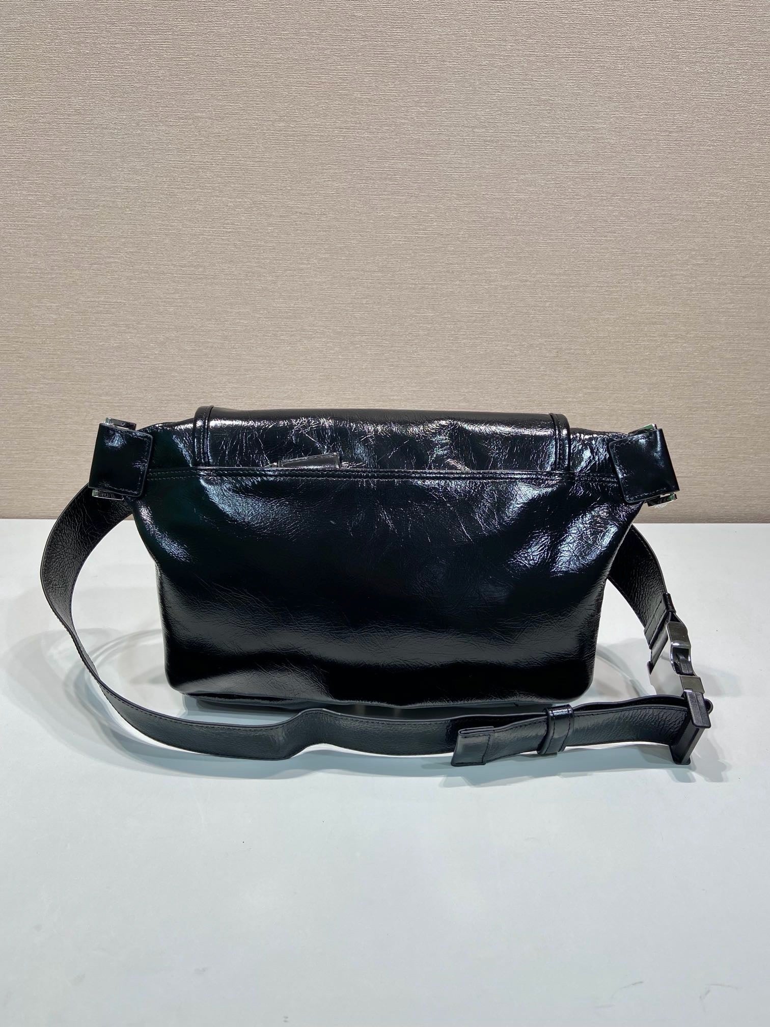 Black Bag - FashionHype.xyz