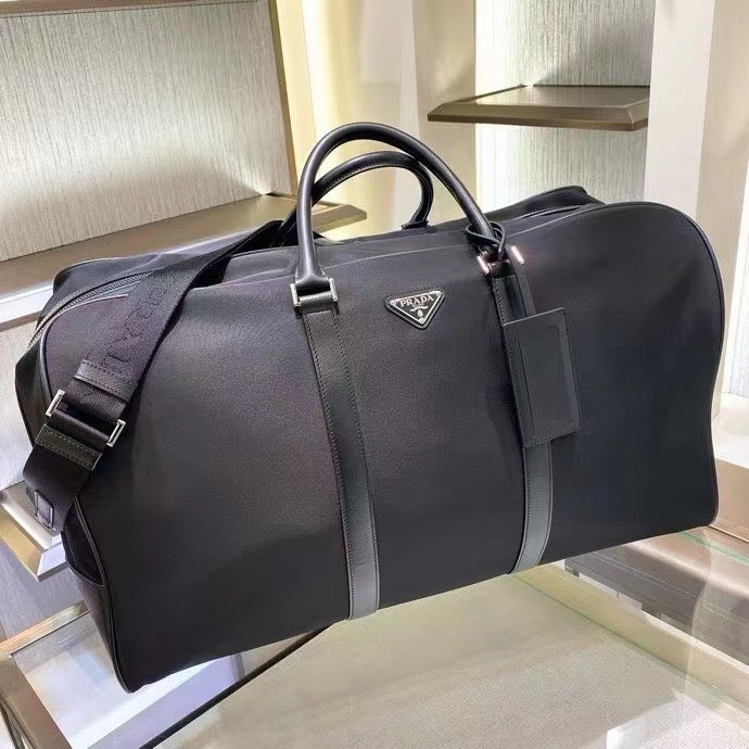 Black Bag - FashionHype.xyz