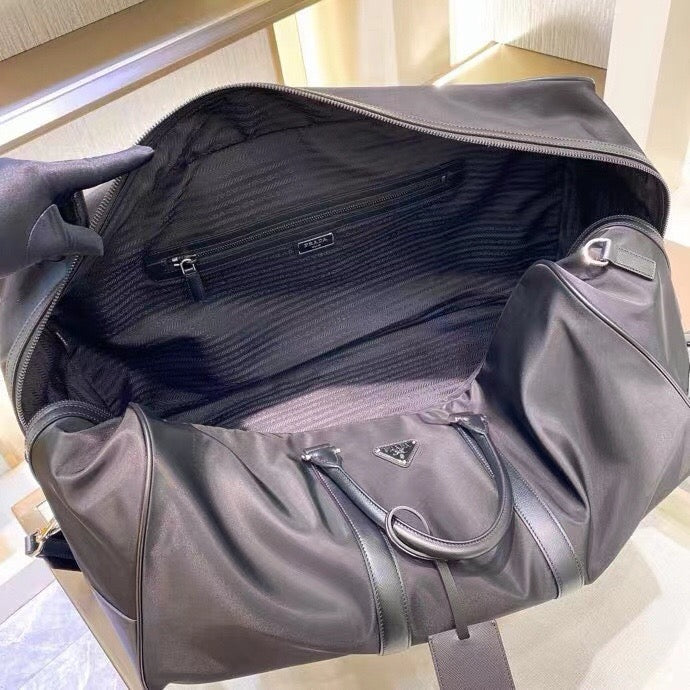 Black Bag - FashionHype.xyz