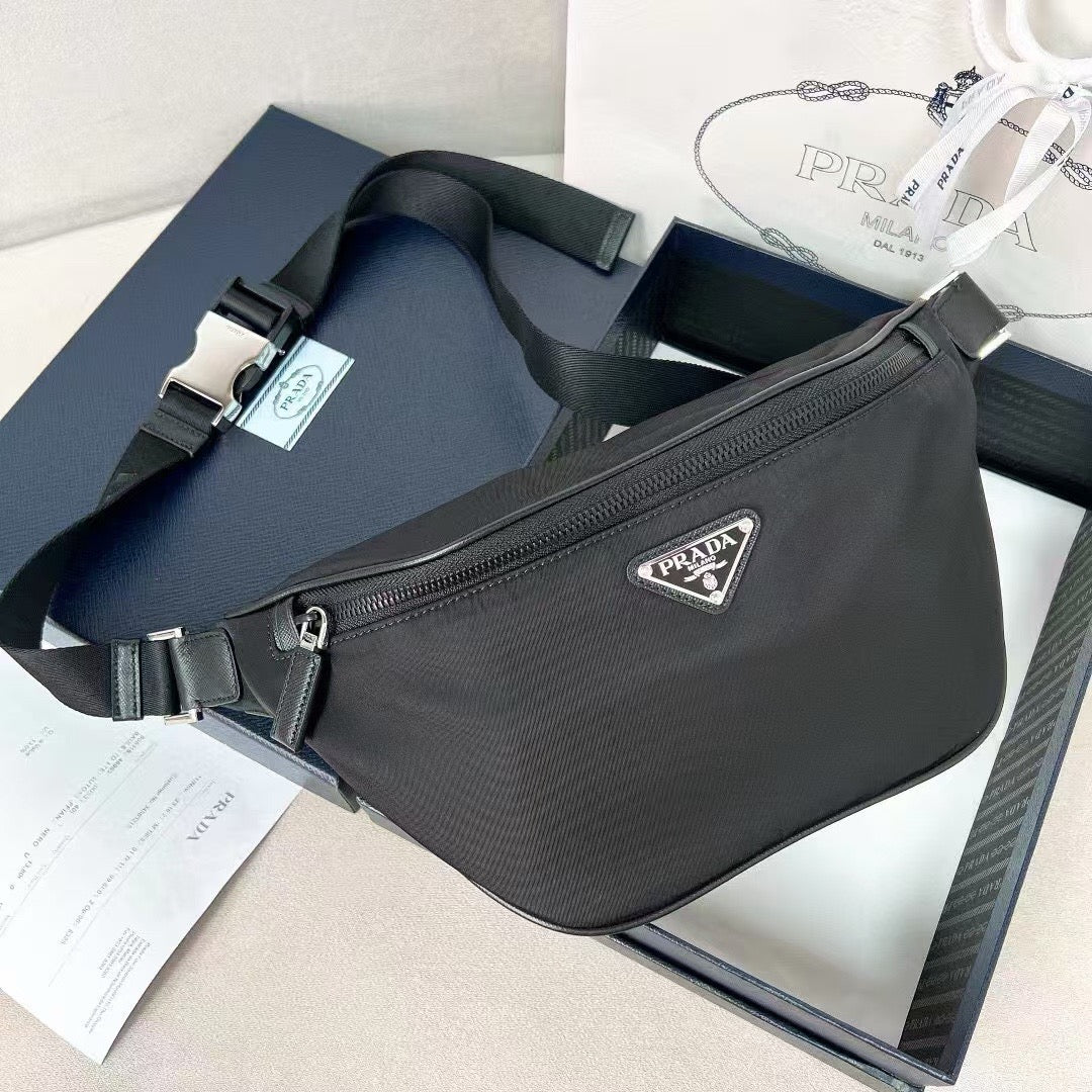 Black Bag - FashionHype.xyz