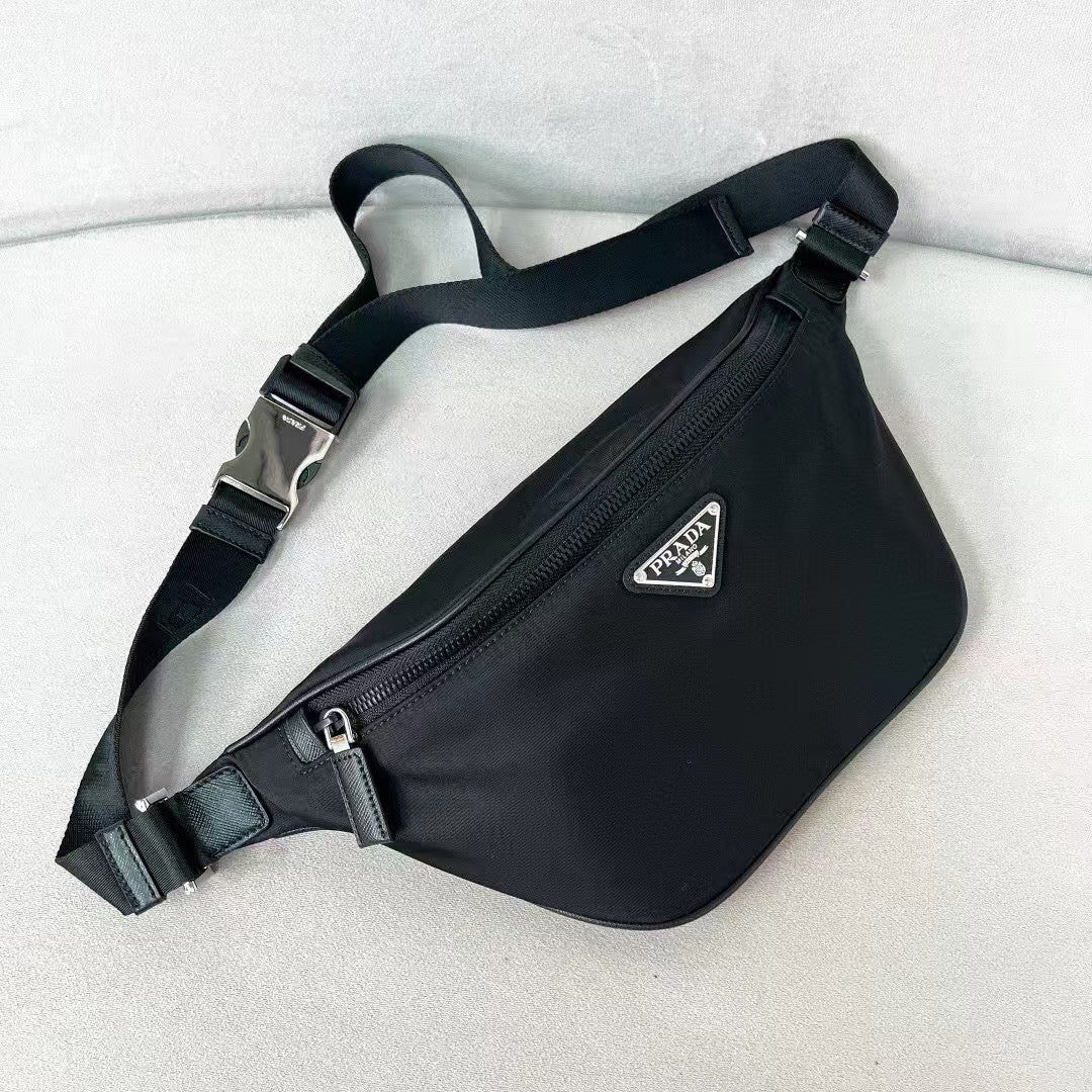 Black Bag - FashionHype.xyz
