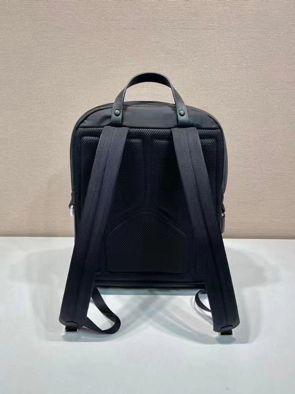 Black Bag - FashionHype.xyz