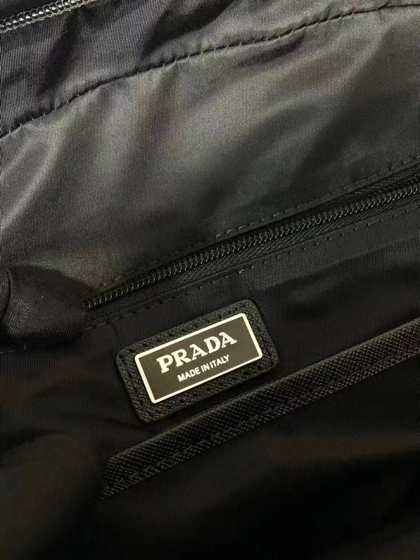 Black Bag - FashionHype.xyz