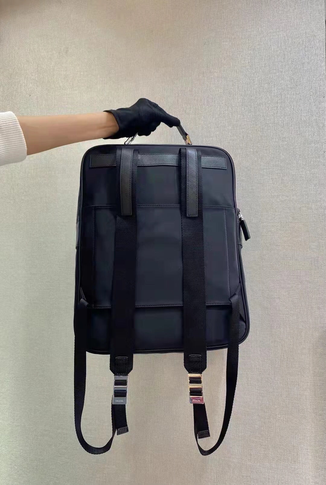 Black Bag - FashionHype.xyz