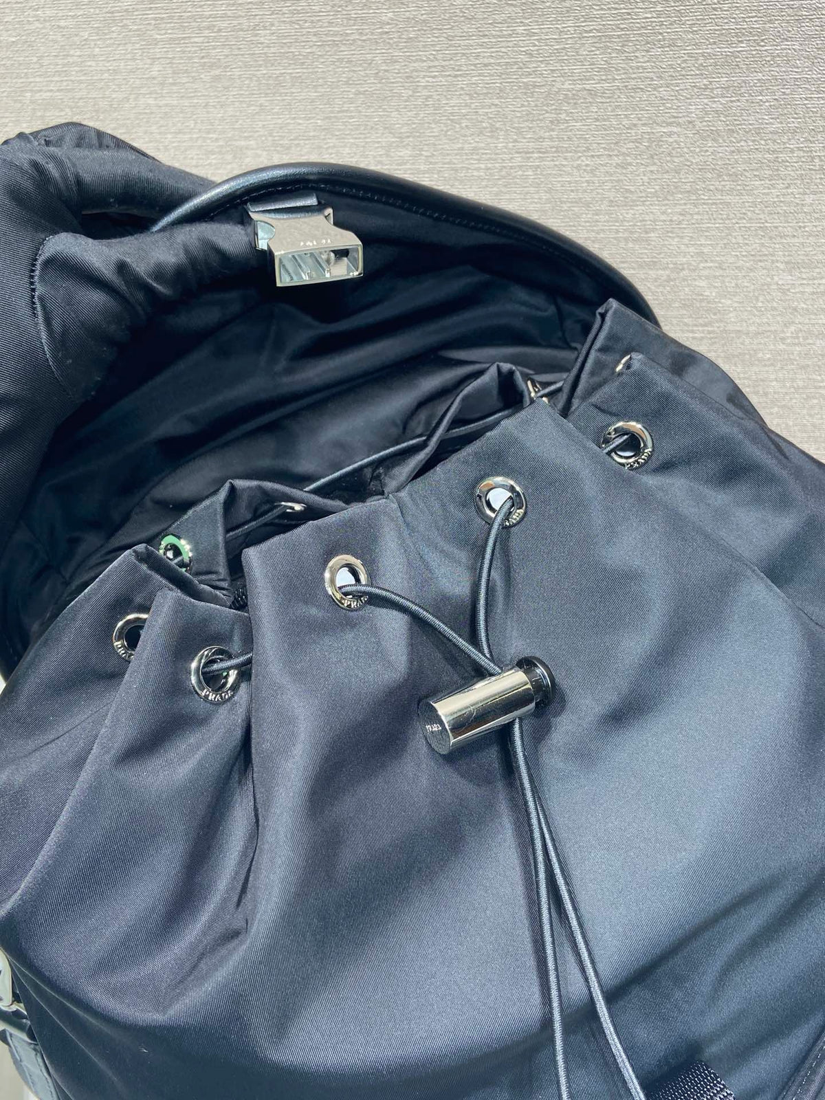 Black Bag - FashionHype.xyz