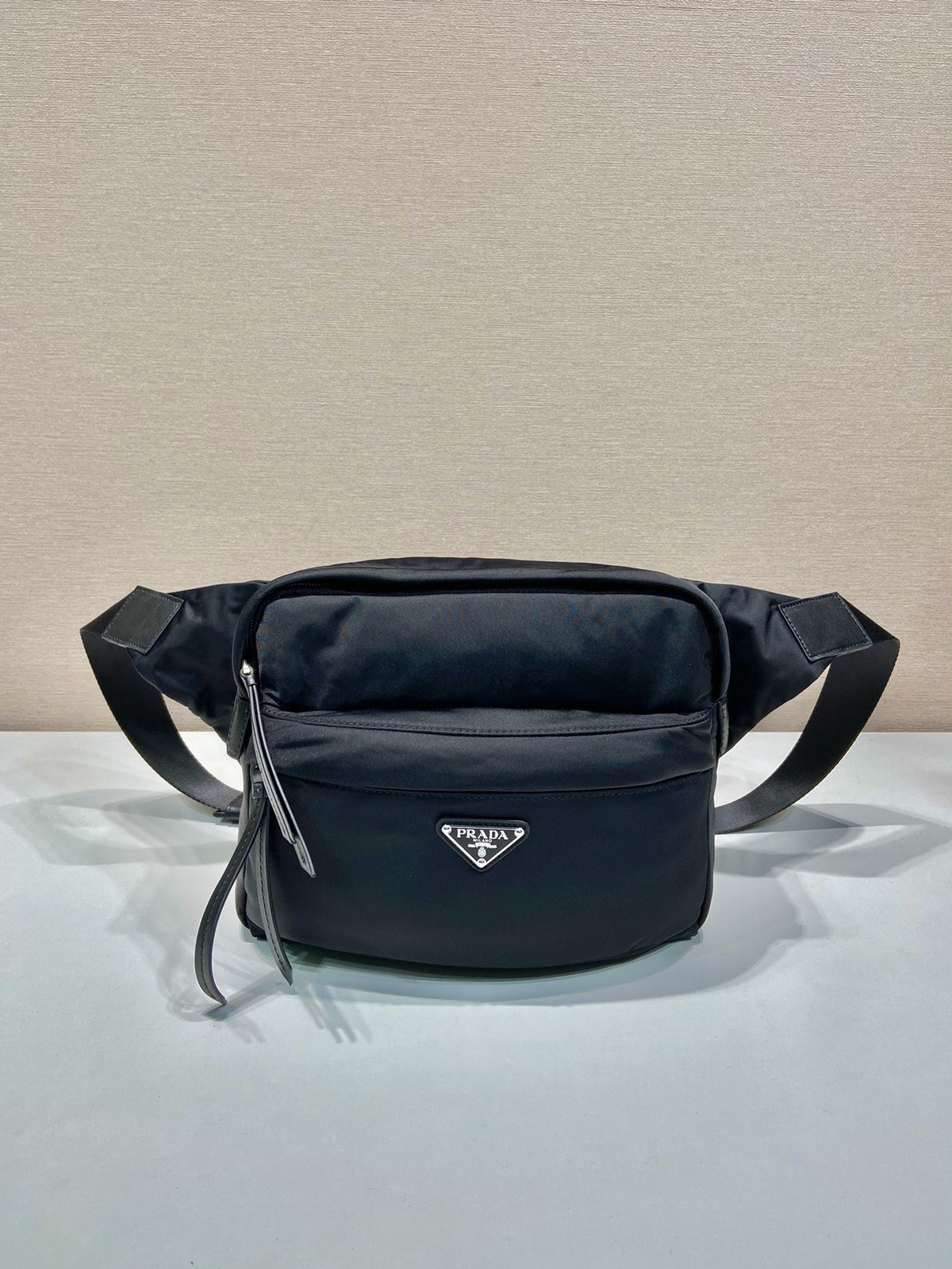 Black Bag - FashionHype.xyz