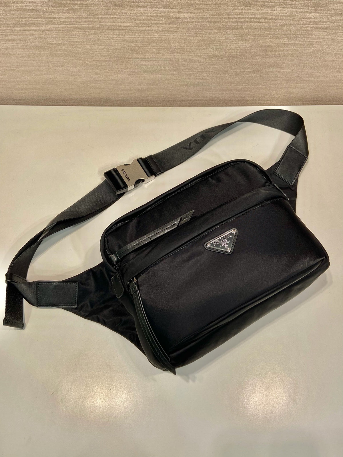 Black Bag - FashionHype.xyz