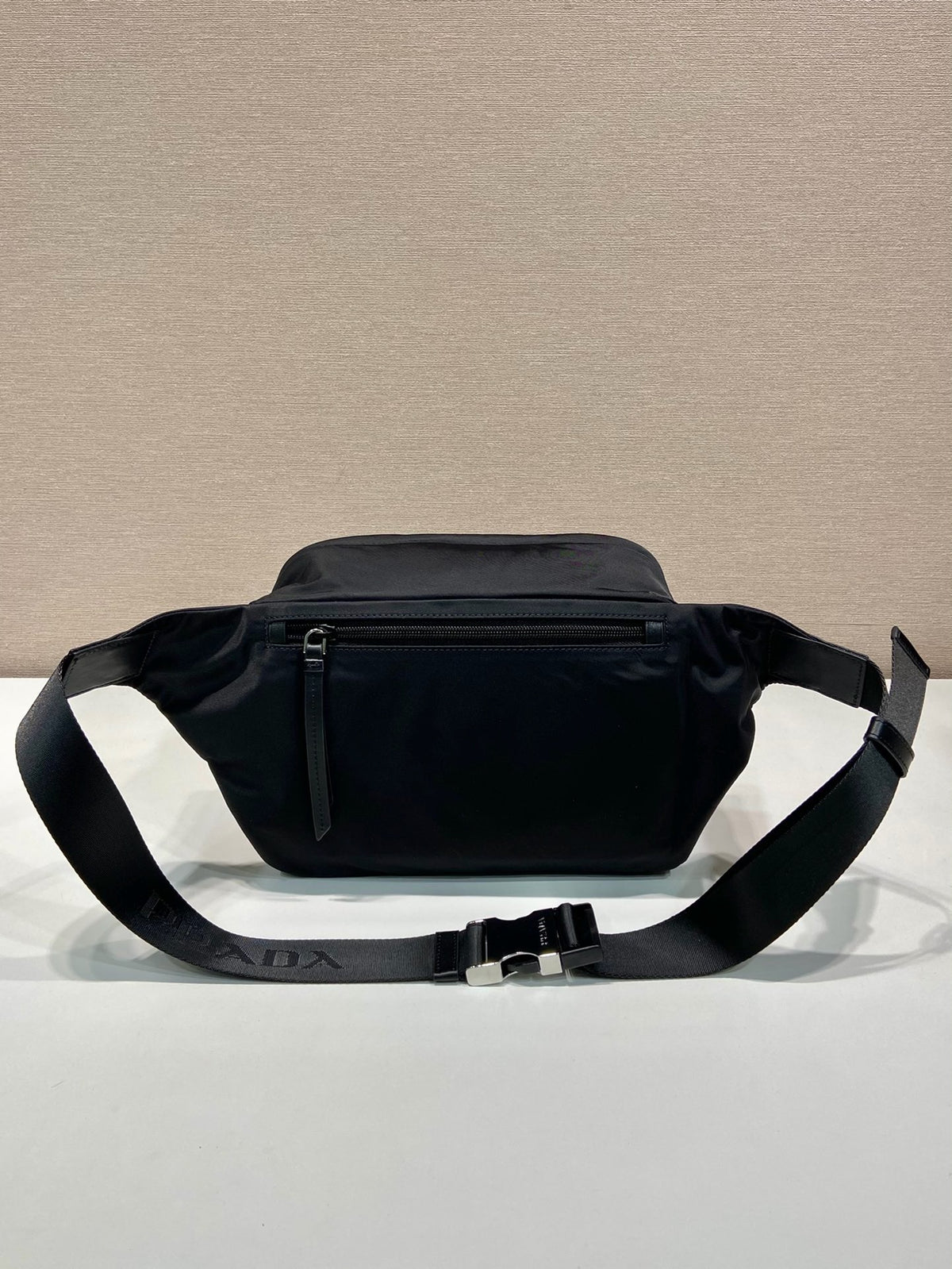 Black Bag - FashionHype.xyz