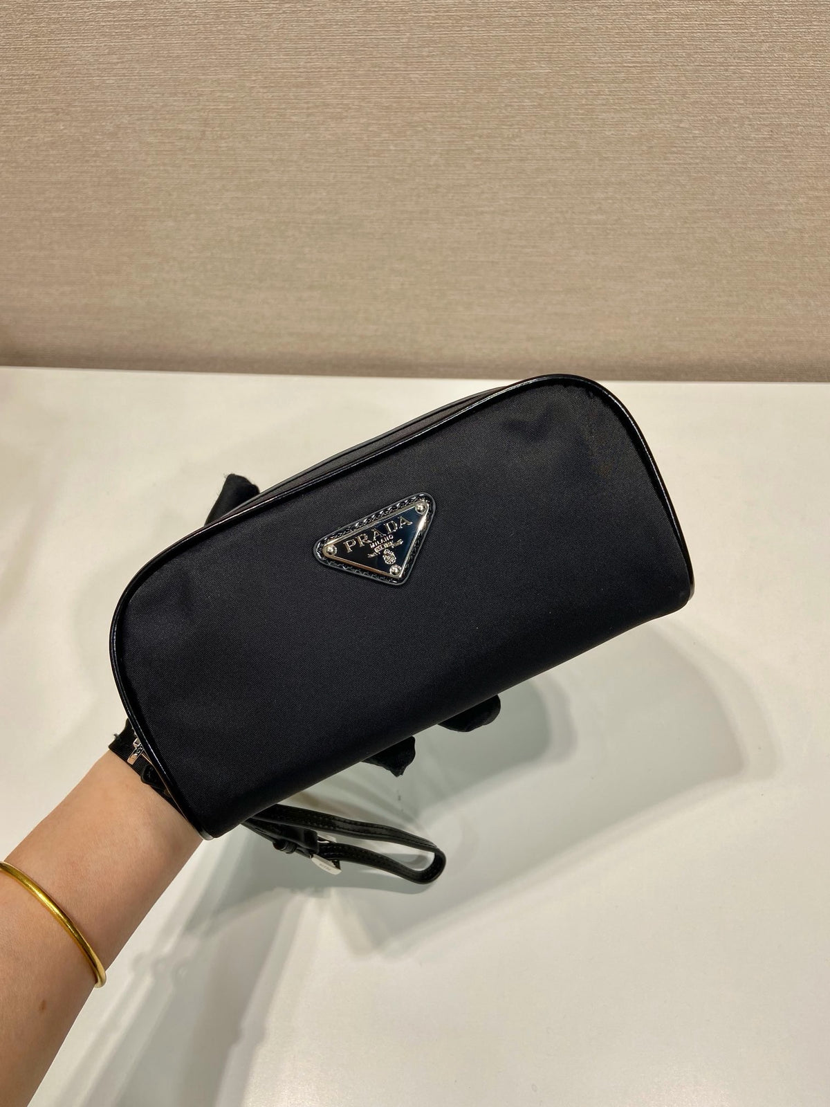 Black Bag - FashionHype.xyz