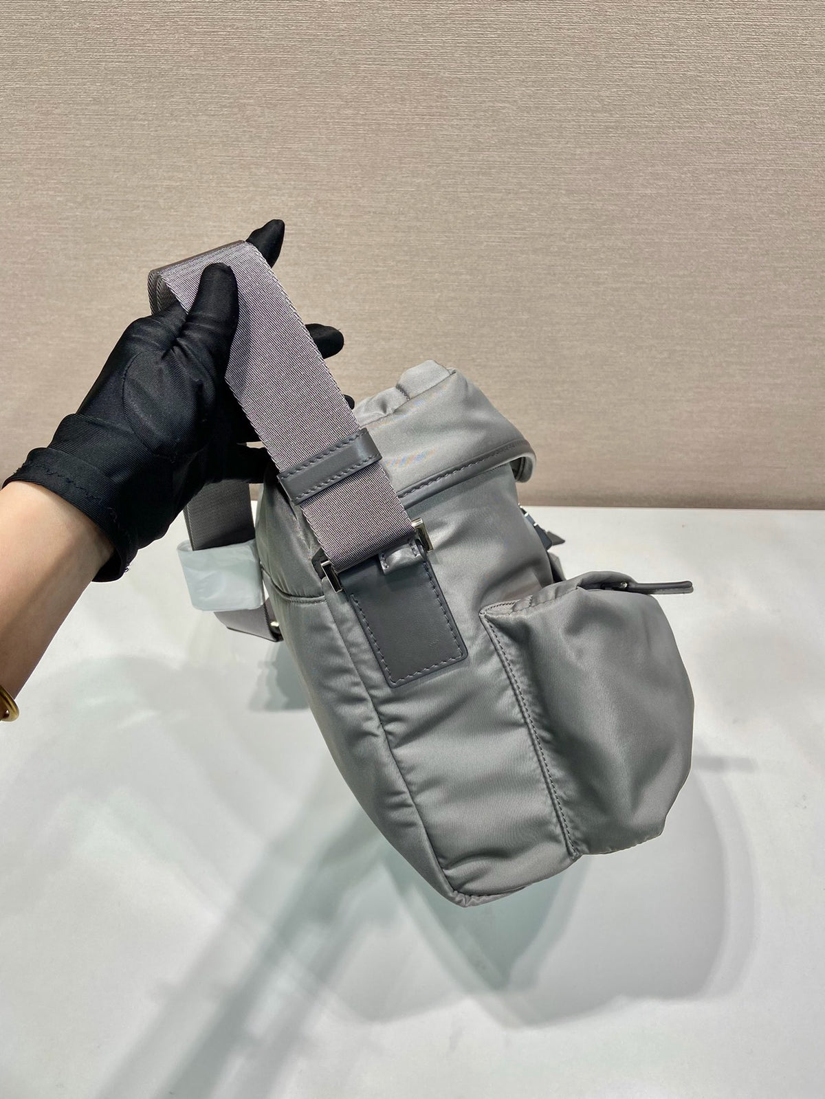 Grey Bag - FashionHype.xyz