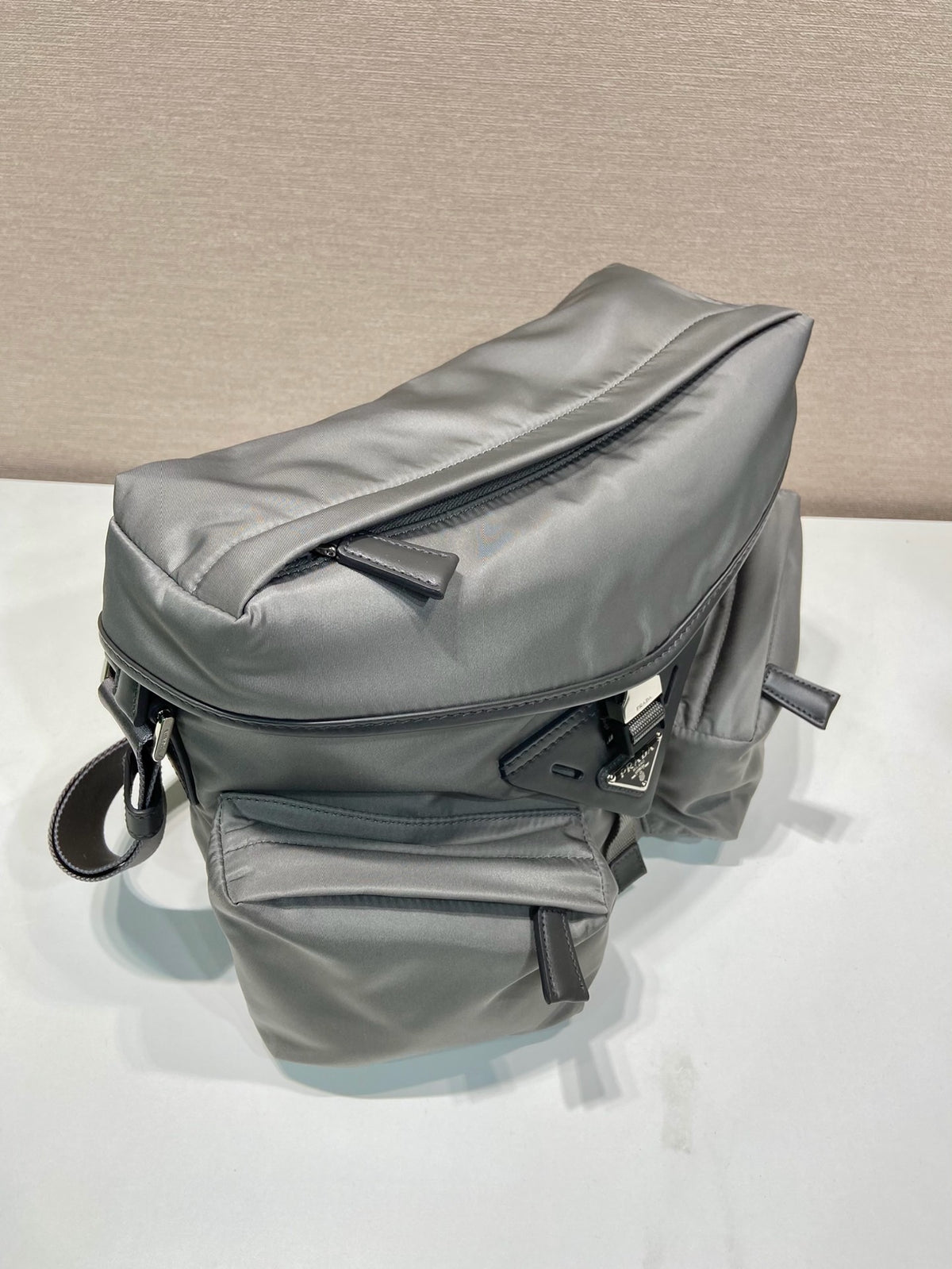 Grey Bag - FashionHype.xyz