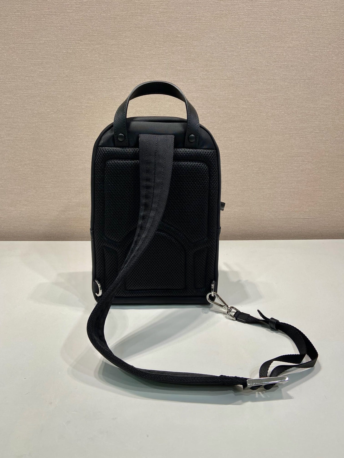 Black Bag - FashionHype.xyz