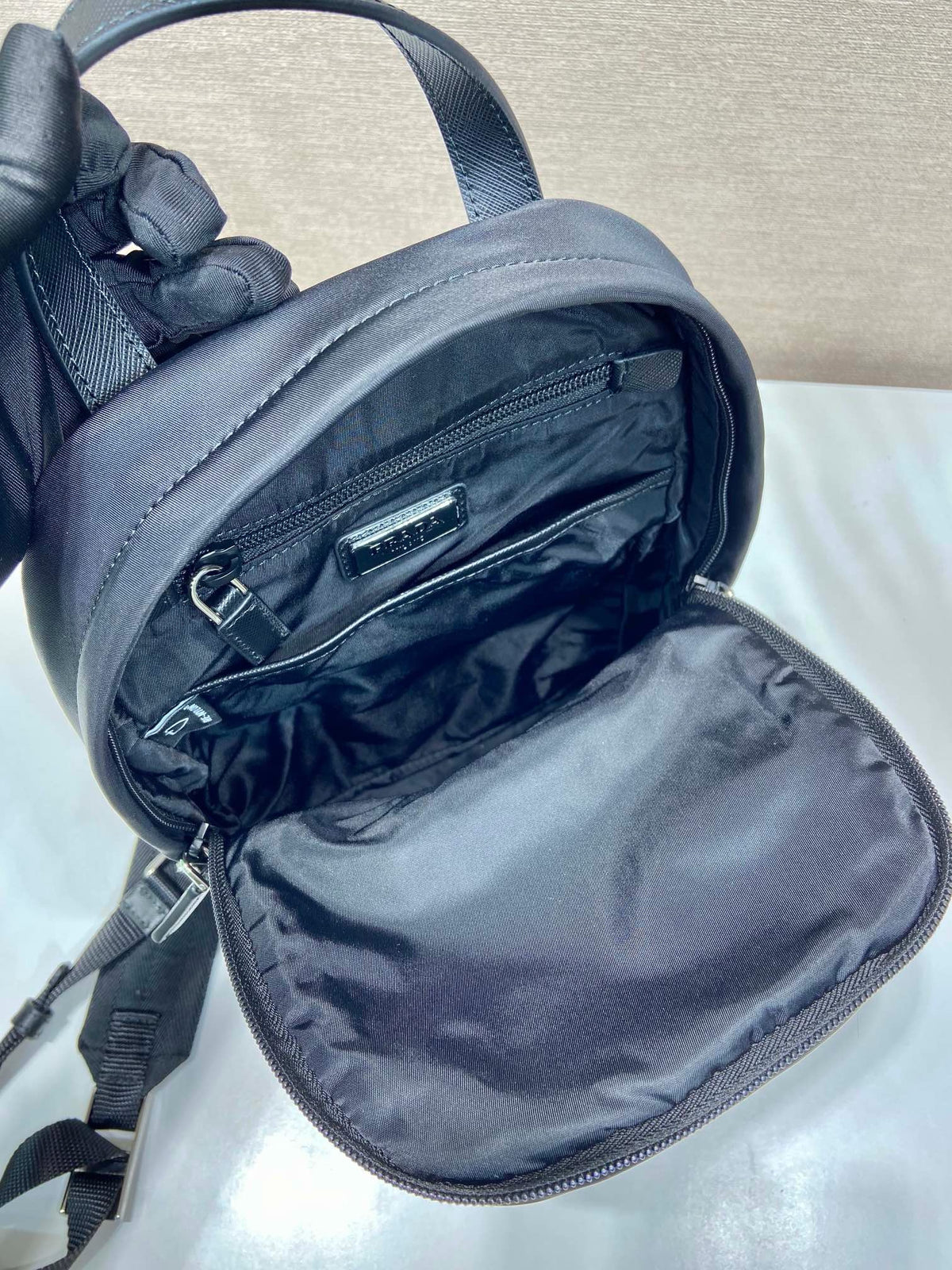 Black Bag - FashionHype.xyz