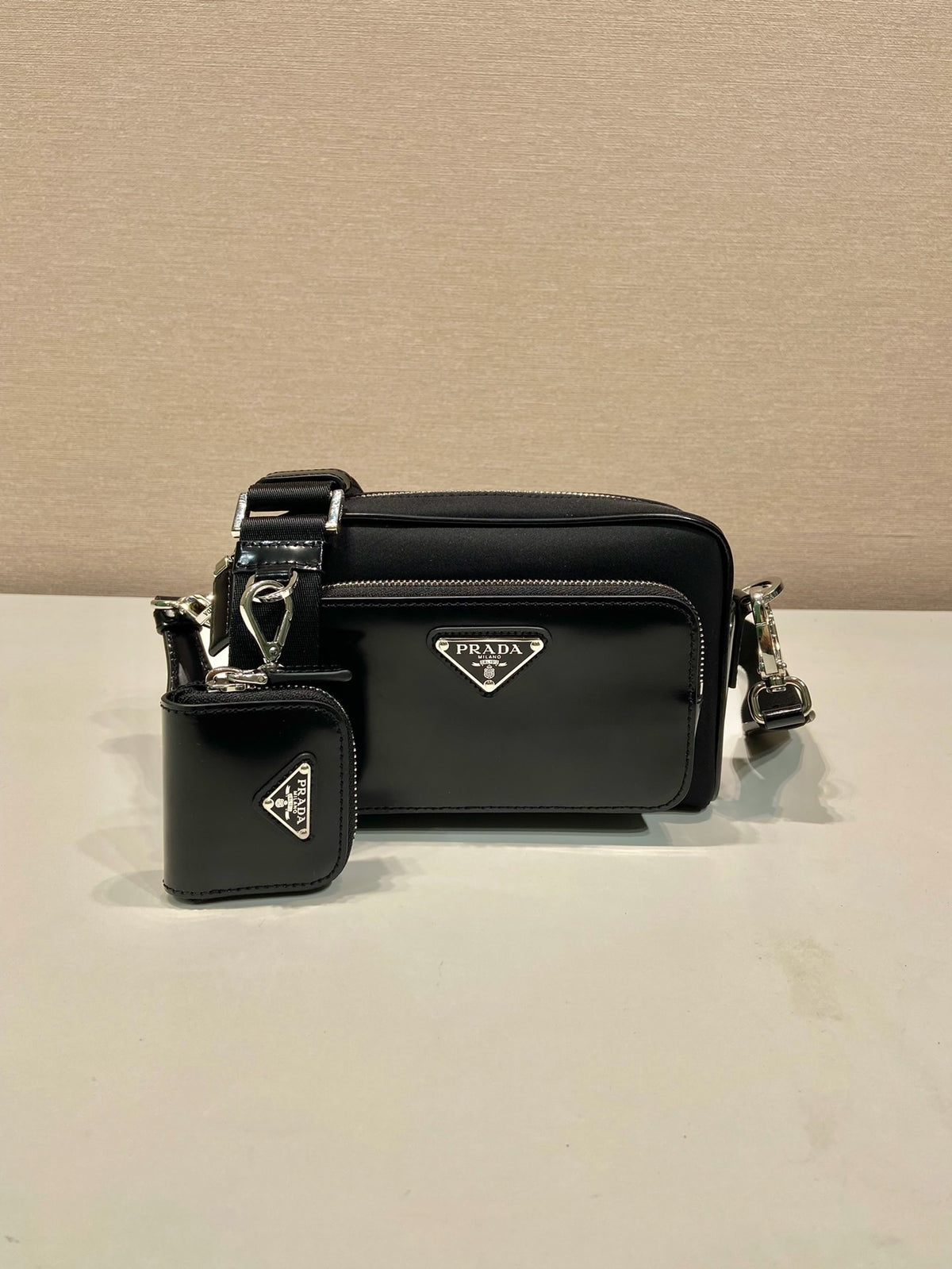 Black Bag - FashionHype.xyz