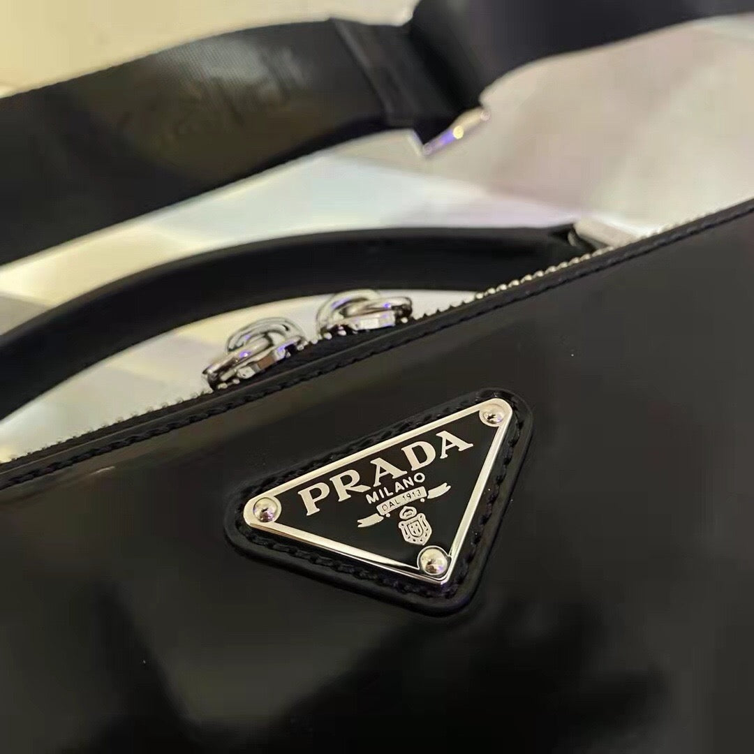 Black Bag - FashionHype.xyz