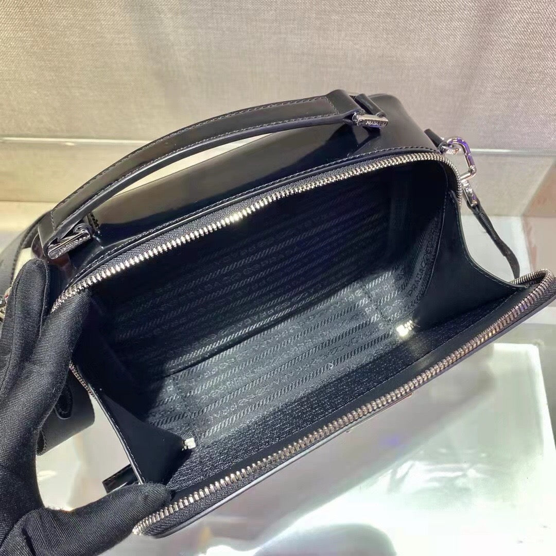 Black Bag - FashionHype.xyz