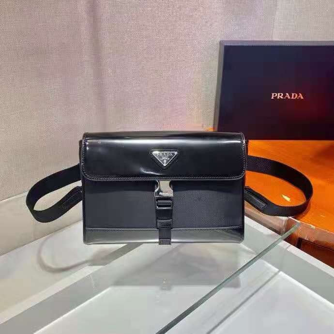 Black Bag - FashionHype.xyz