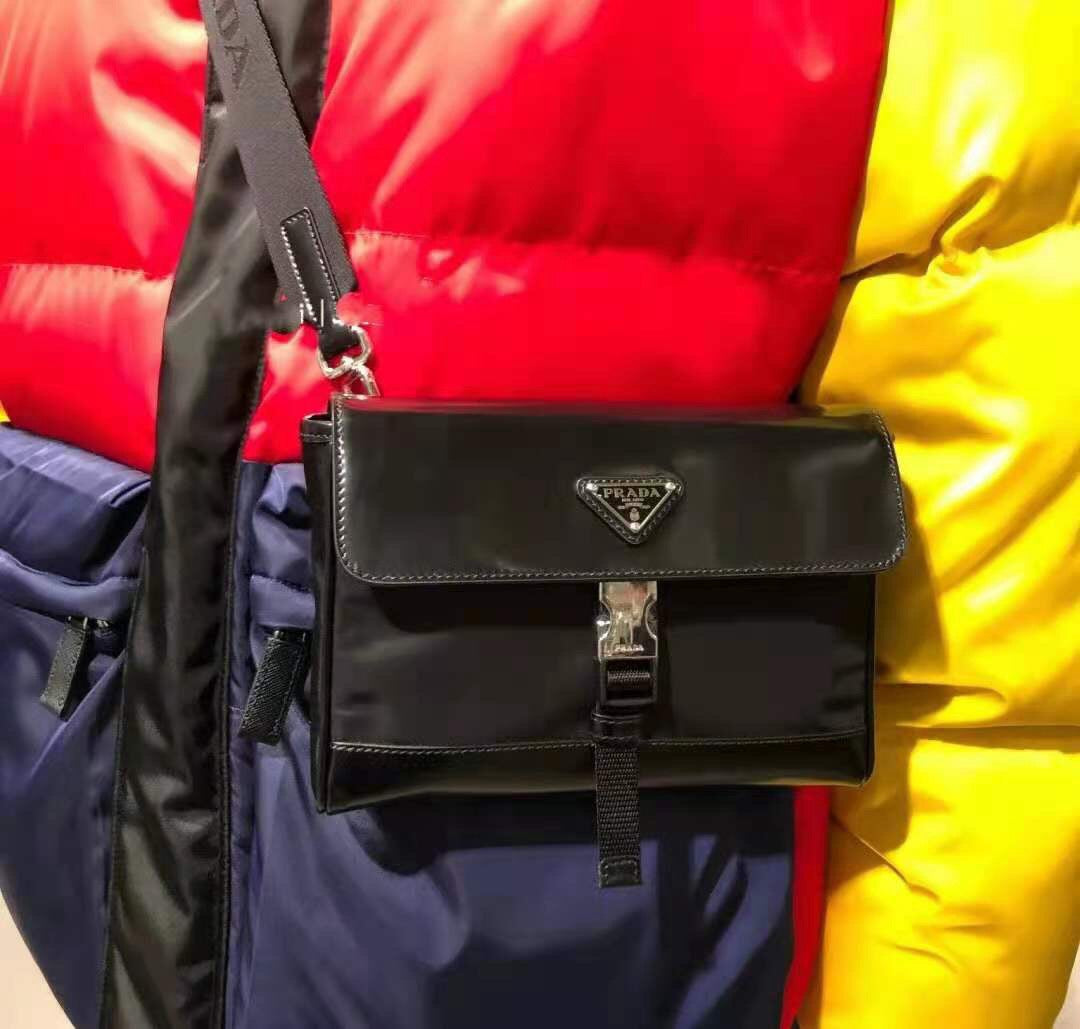 Black Bag - FashionHype.xyz