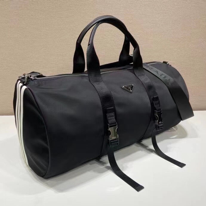 Black Bag - FashionHype.xyz