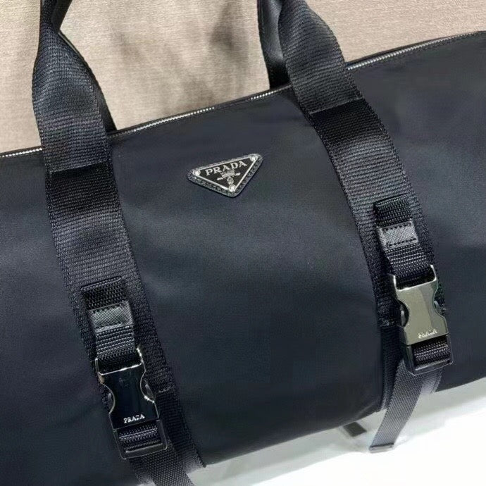 Black Bag - FashionHype.xyz