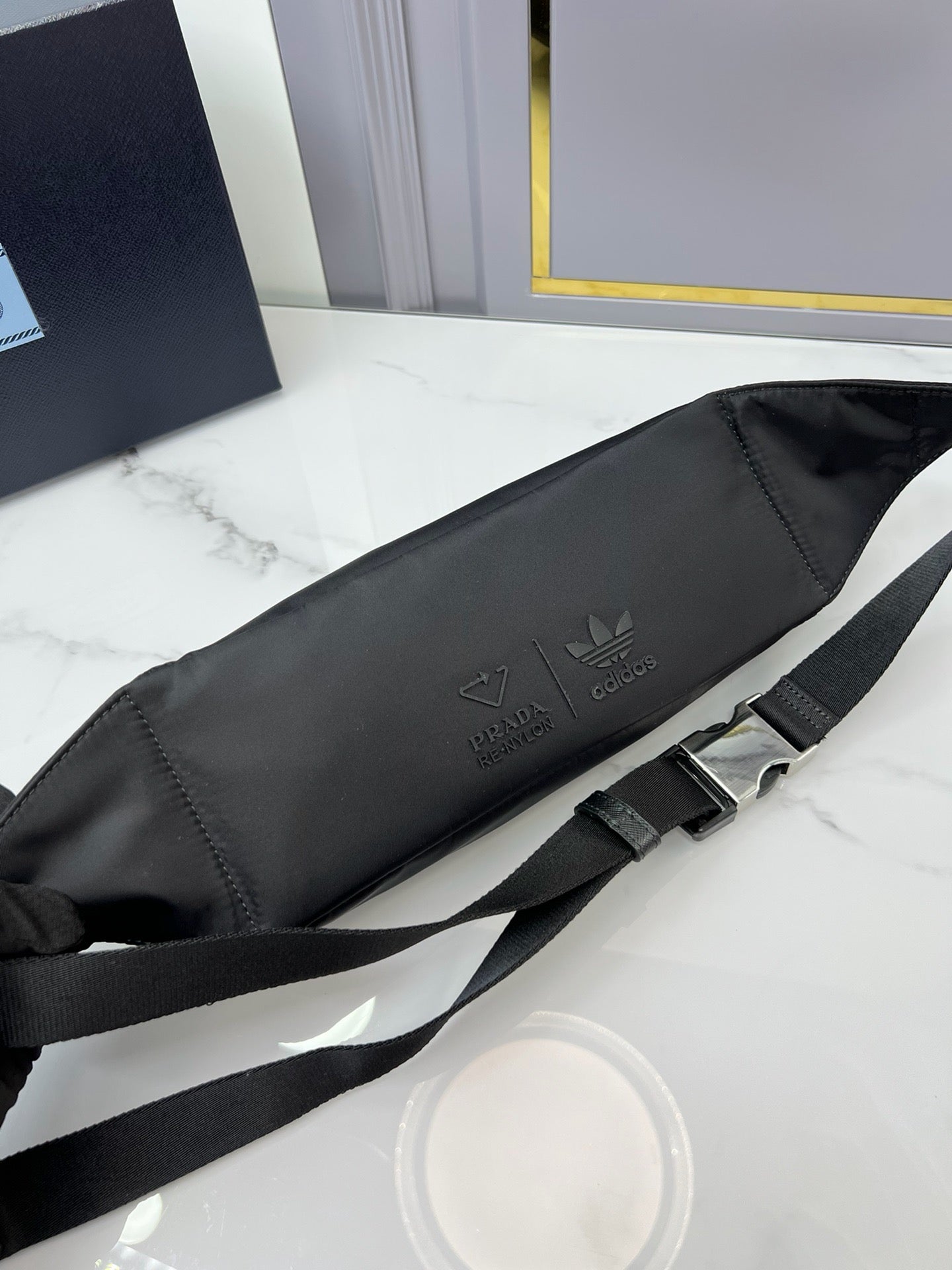 Black Bag - FashionHype.xyz