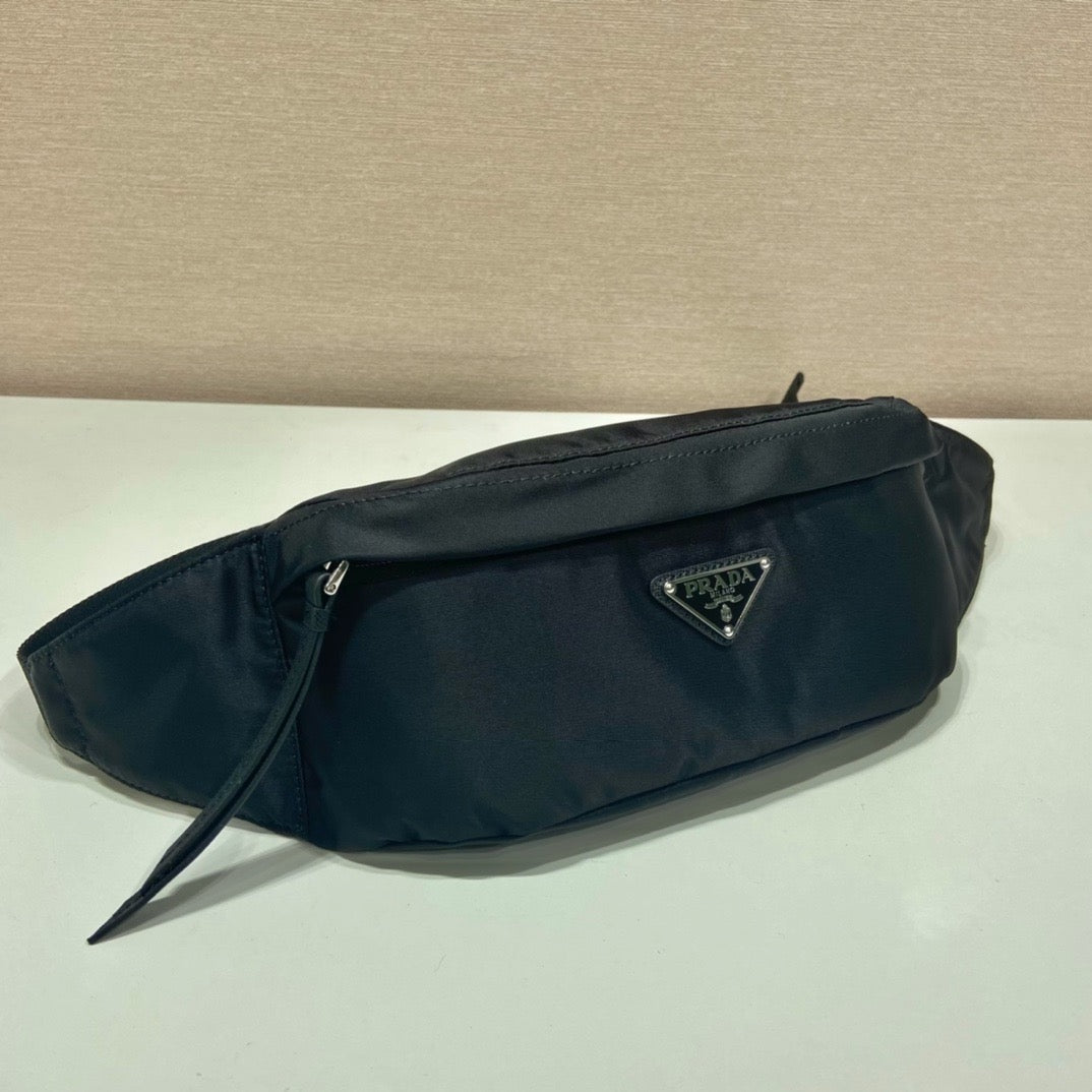 Black Bag - FashionHype.xyz