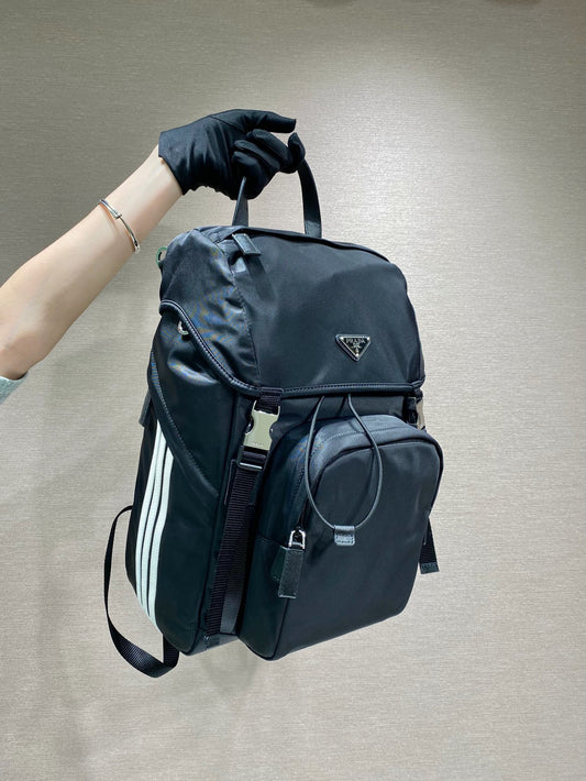 Black Bag - FashionHype.xyz
