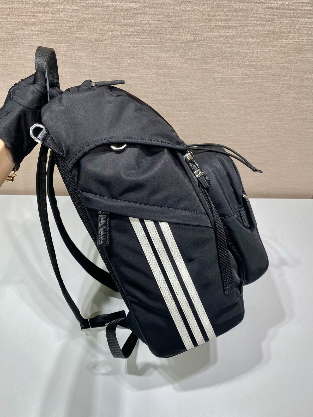Black Bag - FashionHype.xyz