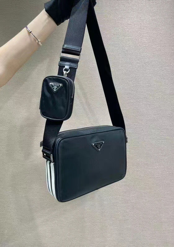 Black Bag - FashionHype.xyz