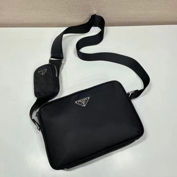 Black Bag - FashionHype.xyz