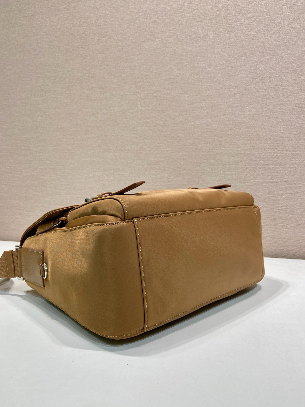 Beige Bag - FashionHype.xyz