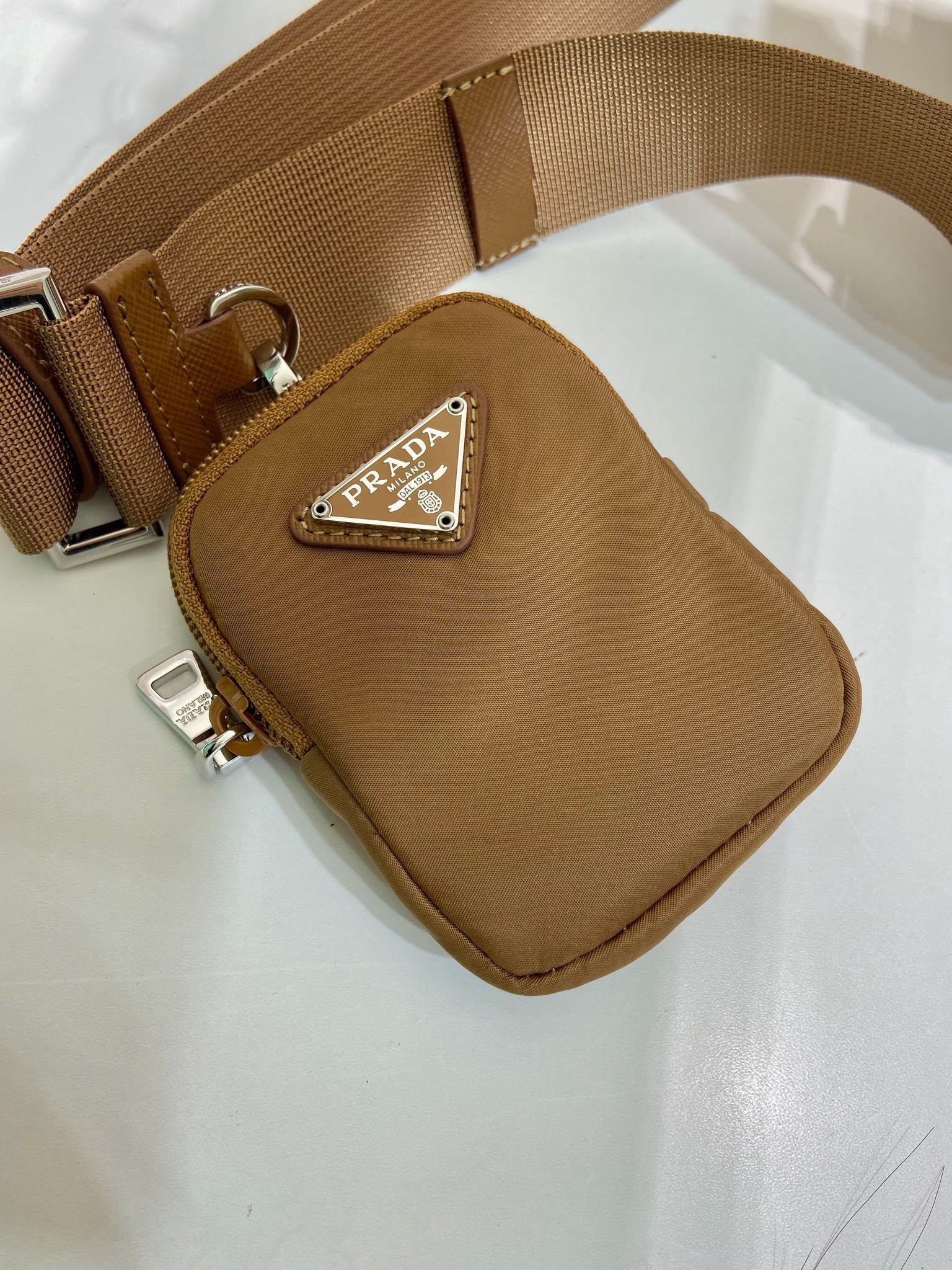 Beige Bag - FashionHype.xyz