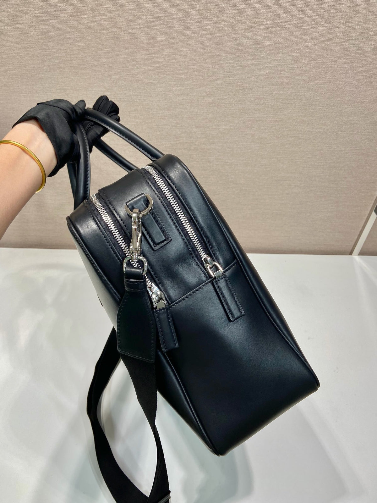 Black Bag - FashionHype.xyz