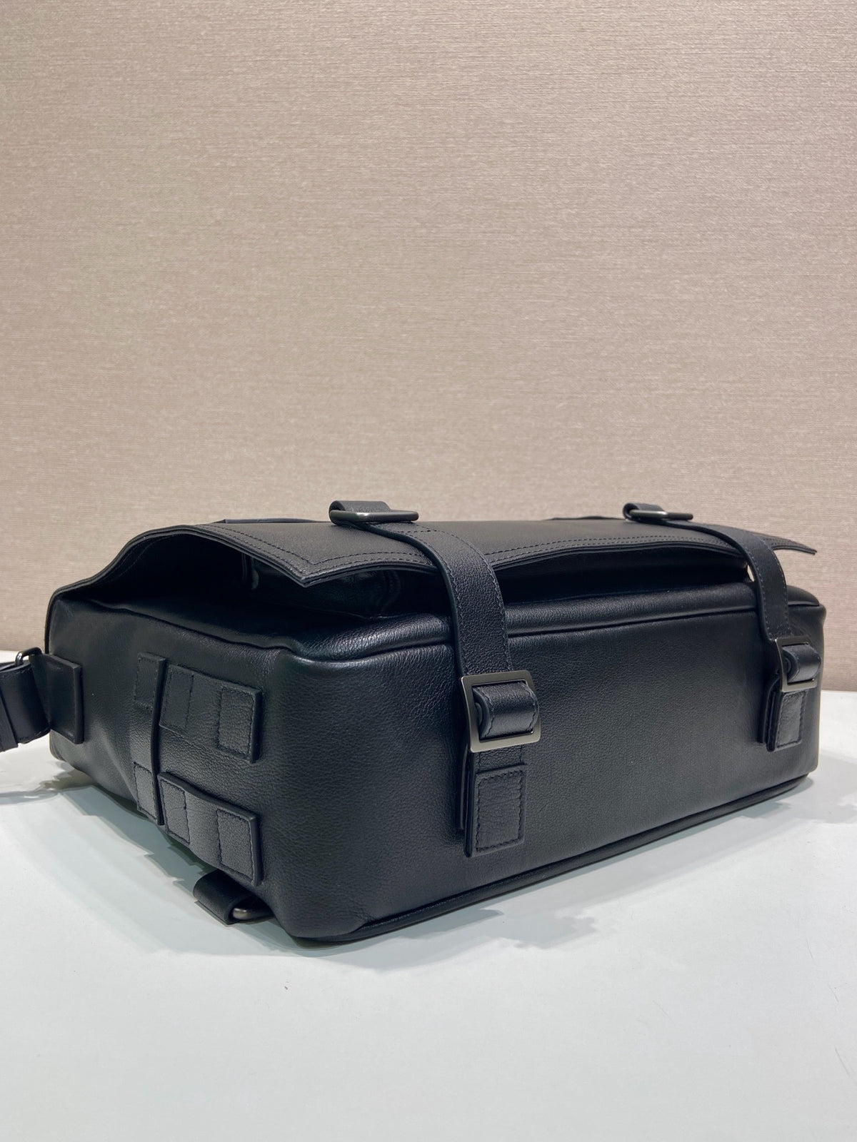 Black Bag - FashionHype.xyz