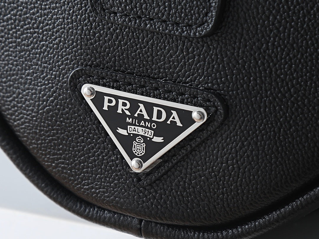 Black Bag - FashionHype.xyz